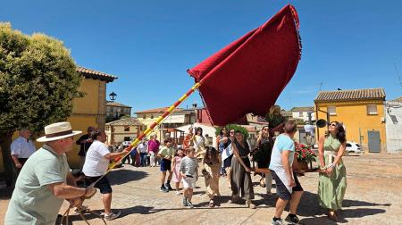 Imagen Torres de Barbués cierra sus fiestas con el tradicional saludo de la...